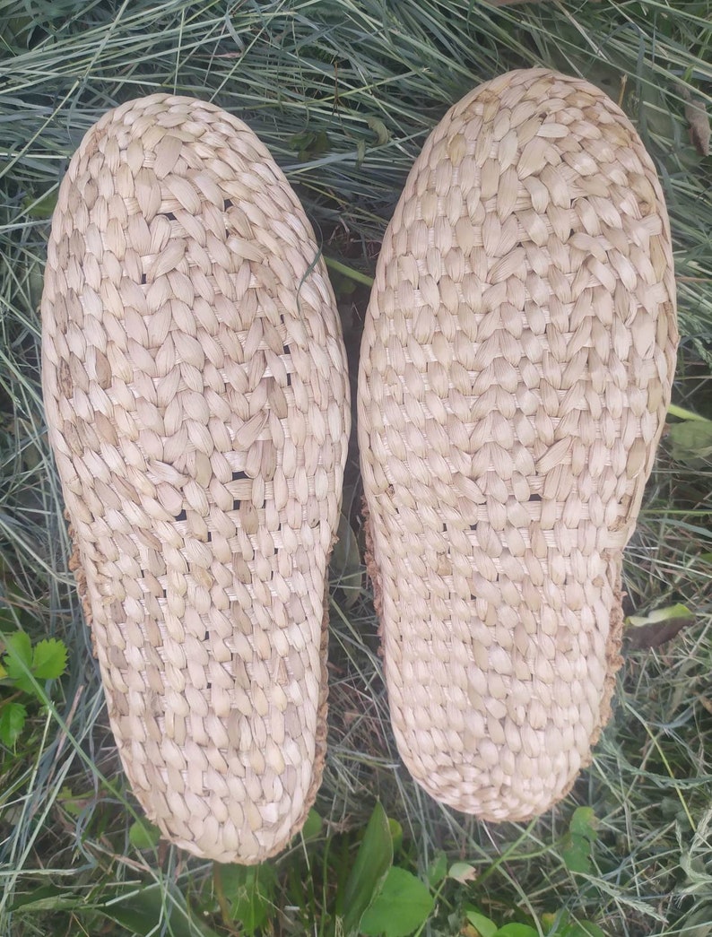 Bast sandals Straw slippers Sauna shoes Massage slippers Vegan women men shoes Organic product Raffia shoes for home Earthing sandals image 5