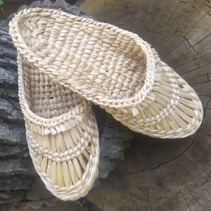 Bast sandals Straw slippers Sauna shoes Massage slippers Vegan women men shoes Organic product Raffia shoes for home Earthing sandals image 3