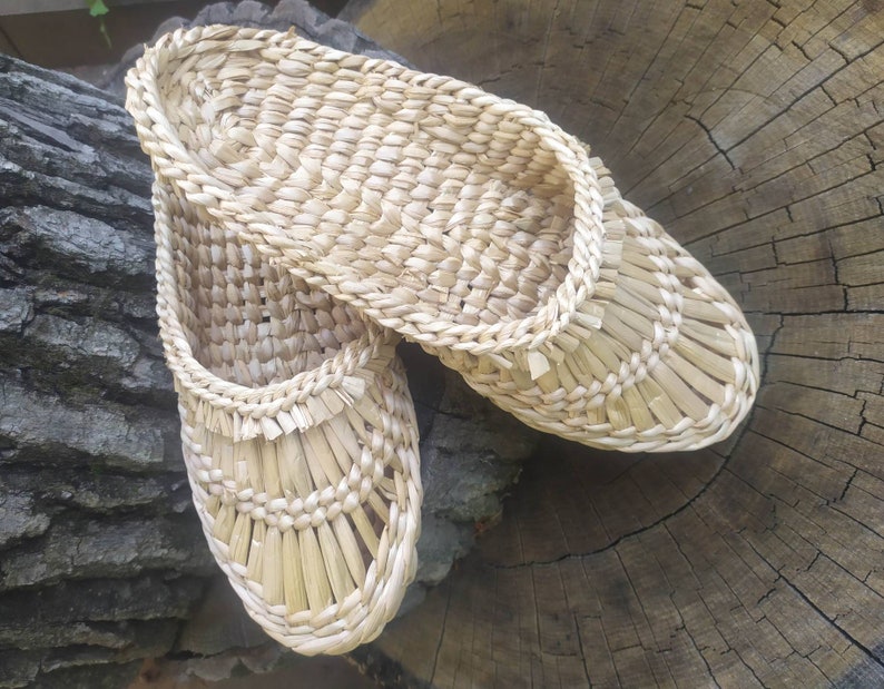 Bast sandals Straw slippers Sauna shoes Massage slippers Vegan women men shoes Organic product Raffia shoes for home Earthing sandals image 3