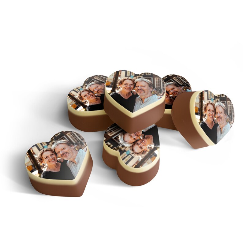 Personalized Hearts Chocolate with photo Bonbons with Full Colour Picture of Your Choice Heart Chocolate Mother's Day gift 24 pieces zdjęcie 8