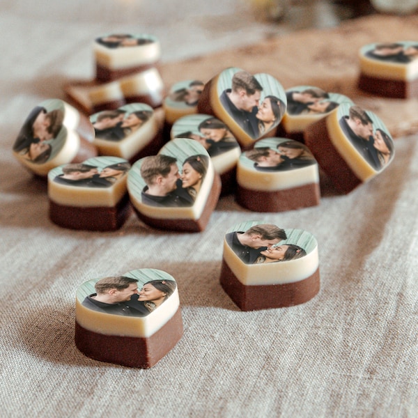Chocolat Coeurs Personnalisé avec photo - Bonbons avec Photo Couleur de Votre Choix - Chocolat Coeur - Cadeau Fête des Mères - 24 pièces
