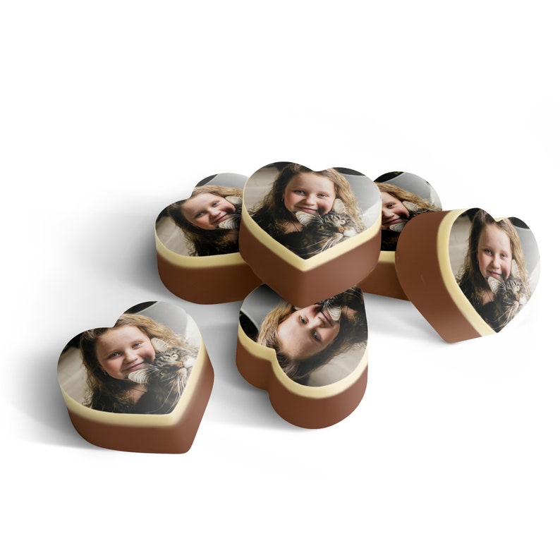 Personalized Hearts Chocolate with photo Bonbons with Full Colour Picture of Your Choice Heart Chocolate Mother's Day gift 24 pieces zdjęcie 7
