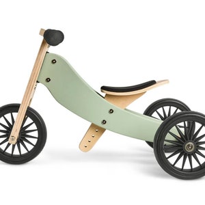 Tricycle en bois avec gravure Tricycle en bois personnalisé pour enfants Bois sûr et sans éclats image 2