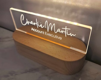 Plaque de bureau - Plaque nominative en acrylique personnalisée pour bureau - Plaque nominative personnalisée - Cadeau professionnel pour l'obtention d'un diplôme, une promotion ou un nouvel emploi