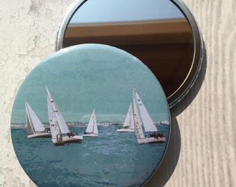 Sailing gift, compact mirror, gift for women, small mirror, nautical gift, boat lovers gift, pocket mirror, makeup mirror, sail boat