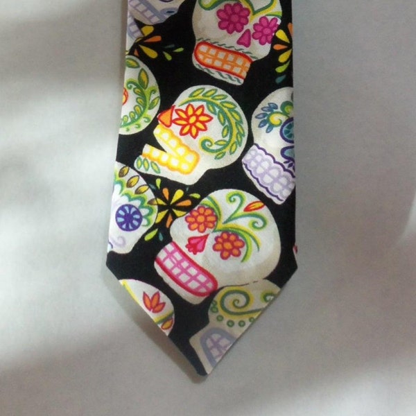 Black Mini Sugar Skull Tie