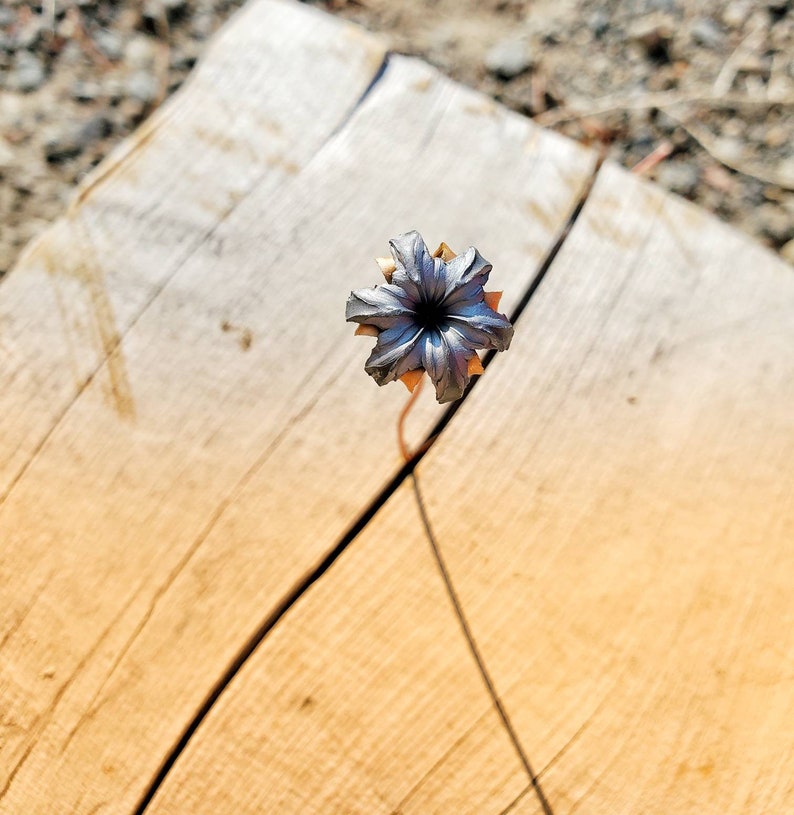 Single 9mm Bullet Flower Wedding Accessories Boutonniere Wedding Bouquet Bullet Slug Pendant Gun Gifts Freedom Seed Bullet Art image 3