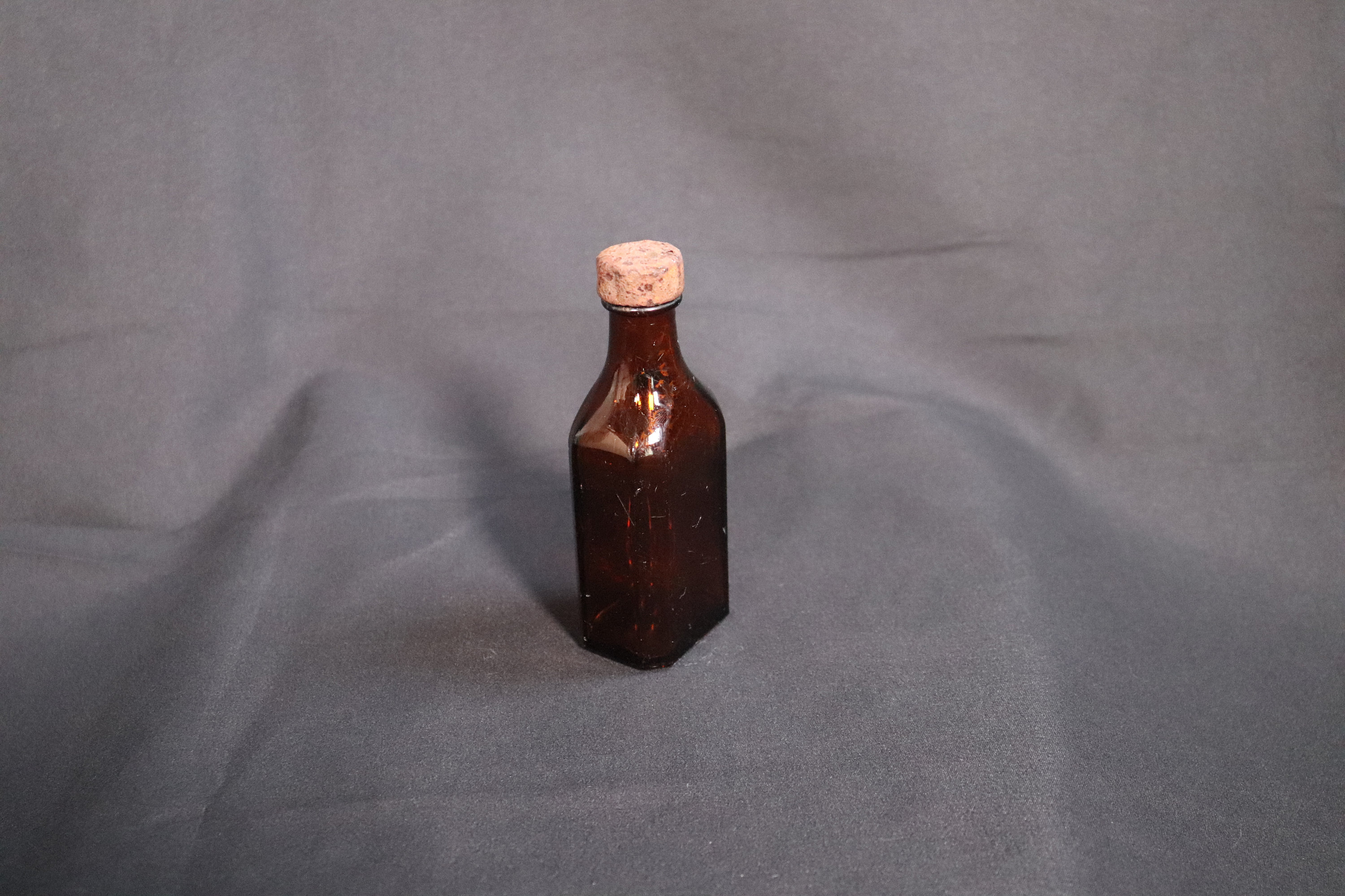 Joseph Co. Vintage Extract Bottle, Early 20th Century, 1925