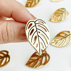 Monstera Adansonii Leaf Pin | Lapel Pins & Accessories for Plant Lover | Lapel Pin Gift for Her | Plant Lady Pin | Swiss Cheese Plant