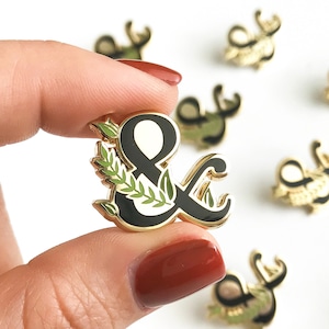 Leafy Ampersand Pin de solapa / Pines de esmalte / Pines de solapa / Insignia de pin / Accesorios para amantes de las plantas / Pin de corbata moderno / Insignia de pin