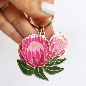 Ofelia Protea Enamel Keychain | Cute Flower Keychain | Protea Keychain | Plant Keychain | Key Ring | Key Fob | Gift for Gardener | Keychains