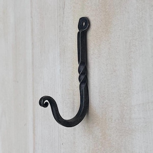 Forged twist hook
