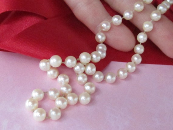 SALE Natural Pearl Necklace, Cream, 17 Three Quar… - image 4