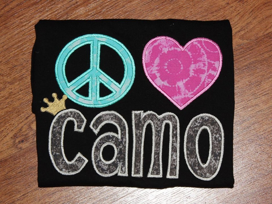 Country Hunting Girl Embroidery Applique Design Peace Love Etsy