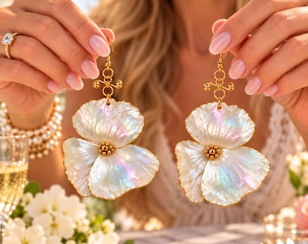 Mother of Pearl Flower Earrings, Gold Bridal Earrings, Iridescent Statement Earrings, Wedding Jewelry, Bride Earrings, Bridesmaid Gift