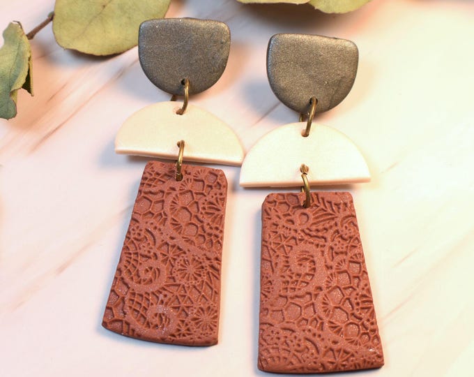 Boho Clay Texture Earrings: Gray, Pearl, and Red Brown