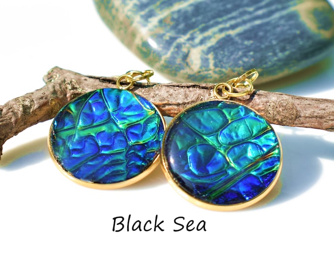 Unique Earrings, Gift Earrings, Color Changing Dichrolam Earrings, Unique Earrings, Dichrolam Jewelry, Unusual Jewelry