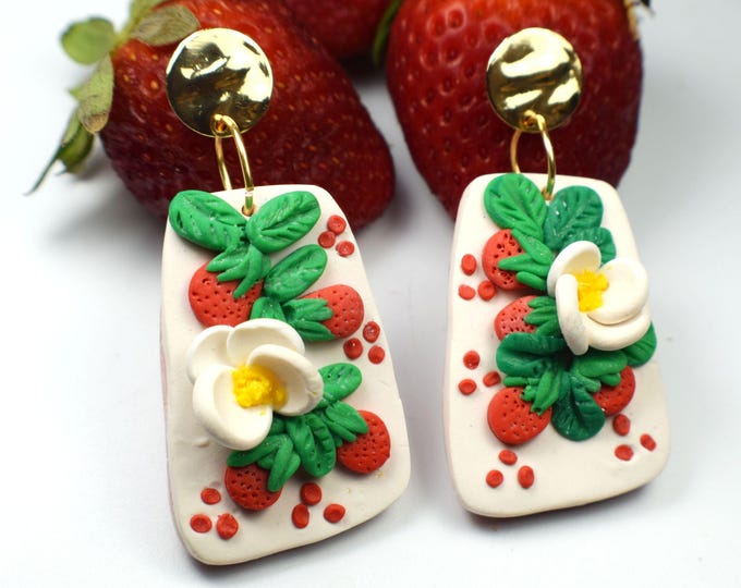 Strawberry Earrings, Clay Earrings, Fruit Earrings, Cute Earrings, Spring Earrings
