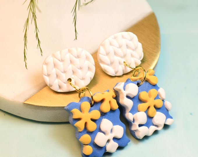 Flower Earrings, Gold Flowers, White Flowers, Clay Earrings, Summer Earrings