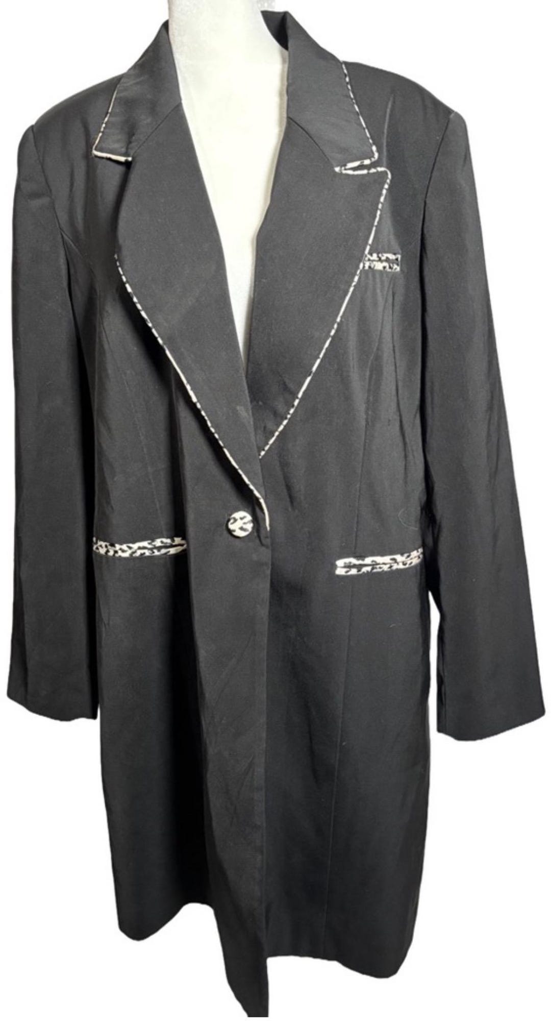 ジャケット・アウター vintage black power shoulder long coat Vintage 1980s Ben Marc 12 Black Animal Print Detail Blazer