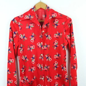 Vintage 70s Womens Red Polyester Button Down Shirt Disco Big Collar Geometric S image 1