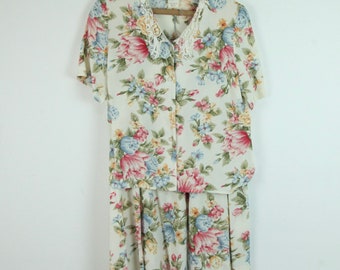 FLAW Vintage 90s Rayon Cottagecore Lace Collar Floral Blouse Skirt Set Granny M