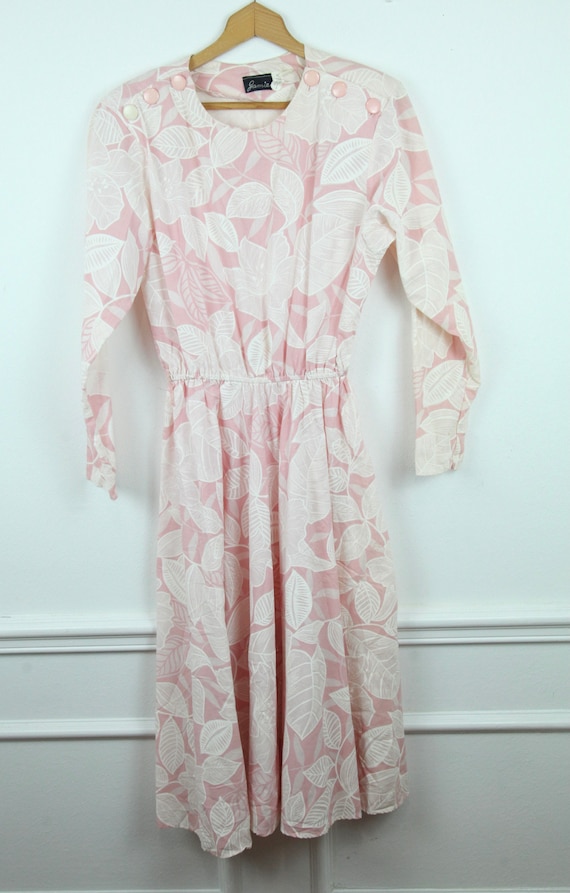 Vintage 70s 80s Long Sleeve Pink Full Skirt Dress 