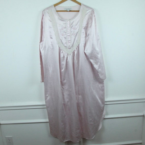FLAW Vintage 90s Pink Silky Nightgown Cottagecore 