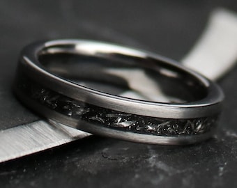 The Thor, Meteorite Women's Ring, Women's Meteorite Band, Meteorite Wedding, Gibeon Meteorite Ring, Silver Ring, 4 mm Ring, Thorum