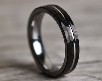 The Warrior, Women's Wedding Band, Tungsten Carbide Ring, 4mm Ring, Hammered Black Ring, Warrior Thorum, Wedding Ring, Thorum