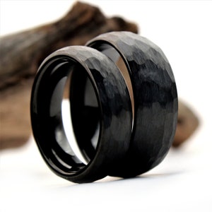 The Saga Set, Black Ring Set, Engagement Ring Set, Wedding Ring Set, Promise Ring Set, 6 mm and 8 mm Rings, Black Tungsten Rings, Thorum