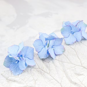 Blue hydrangea hair pins, Set of 3 pc, Realistic flower hair pins