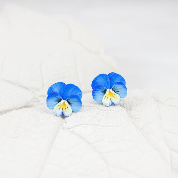 Mini blue pansy stud earrings. Miniature  floral stud earrings