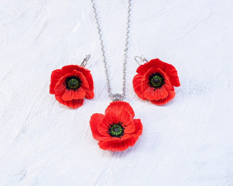 Red poppy jewelry set. Poppy earrings. Poppy necklace. Red Etsy