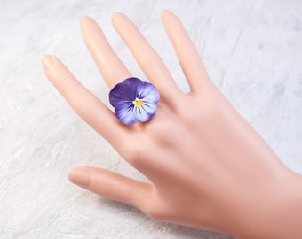 Pansy ring Delicate flower ring Adjustable midi ring