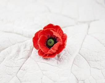 Red poppy brooch, Floral Lapel Pin
