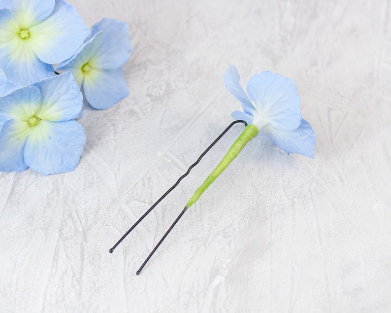 Hydrangea hair pins 1 pc. Realistic hydrangea wedding hair pin. Floral bridal hair pin image 3