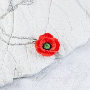 Red poppy pendant Pendant with red flower Poppy jewelry image 3