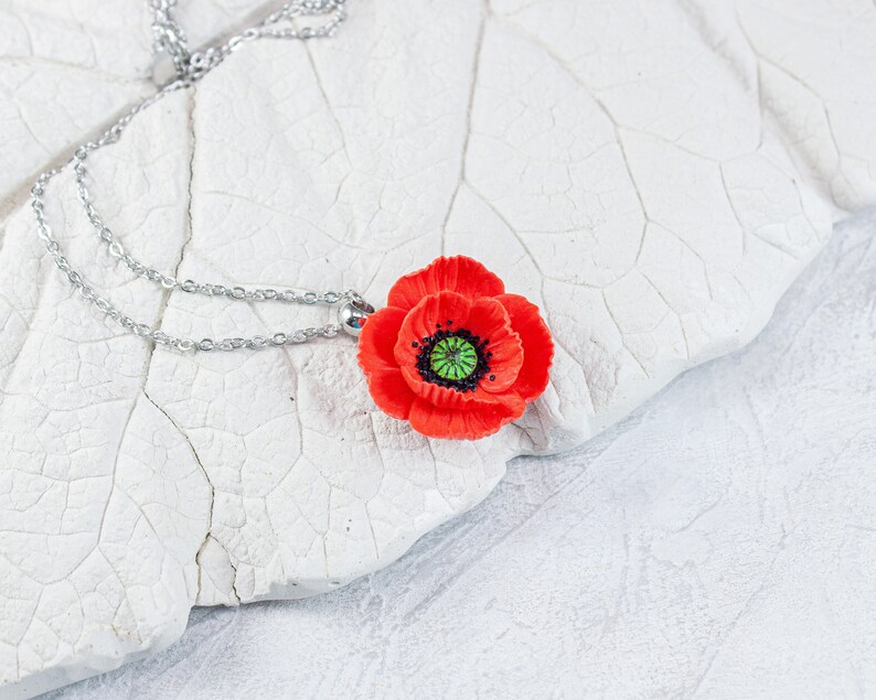 Red poppy pendant Pendant with red flower Poppy jewelry image 3