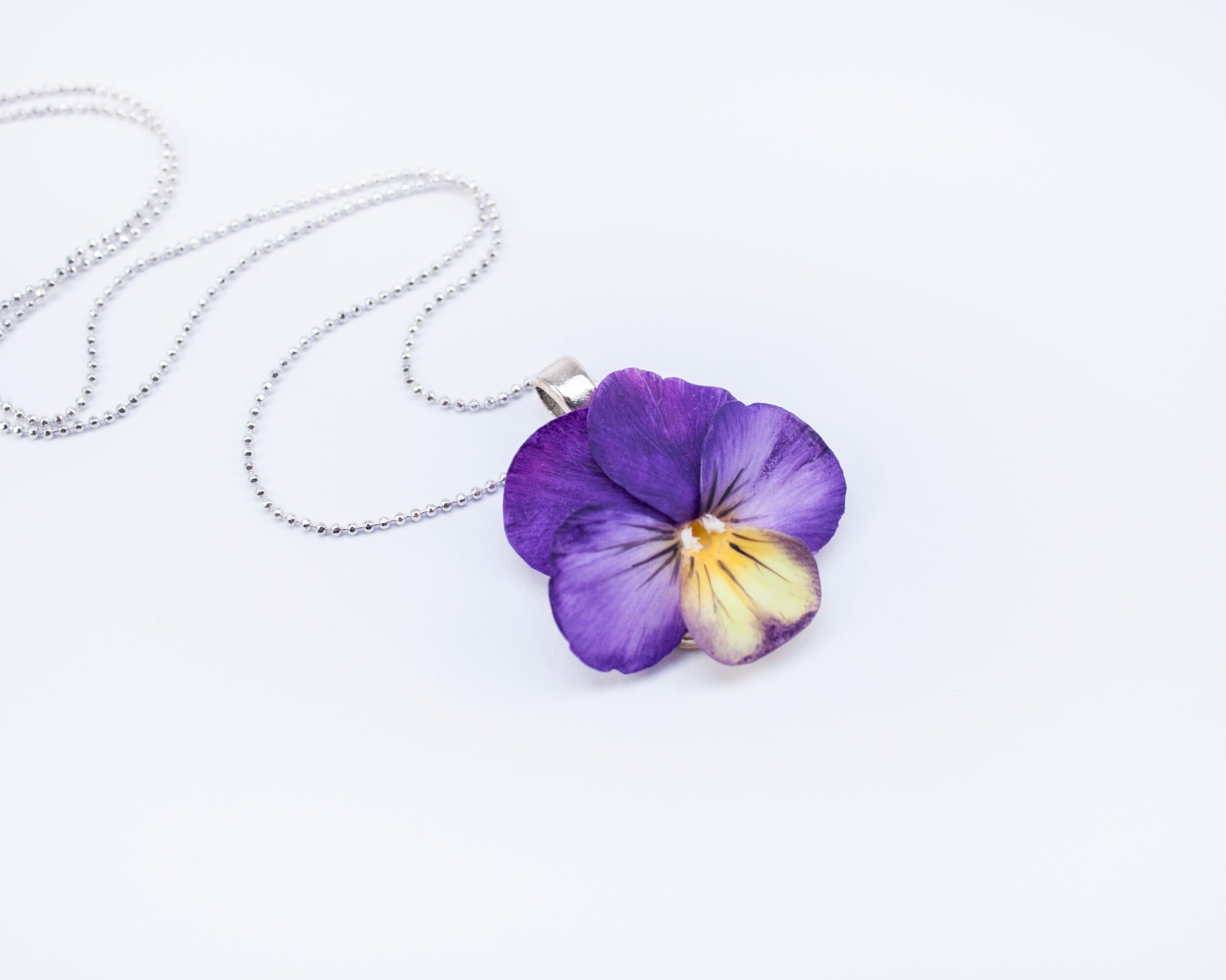 Pansy jewelry set. Realistic flower. Pansy earrings. Pansy Etsy