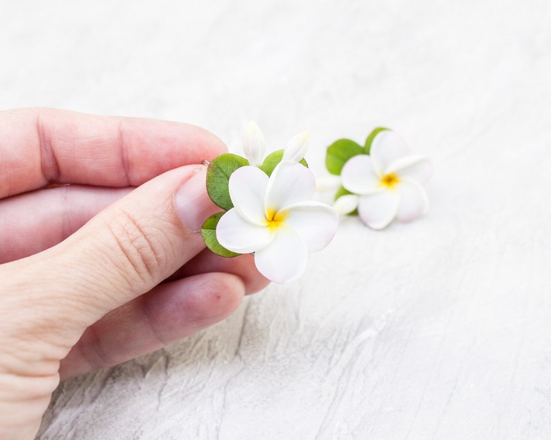 Plumeria earrings Realistic hawaiian flower Frangipani earrings Bridesmaid earrings image 7