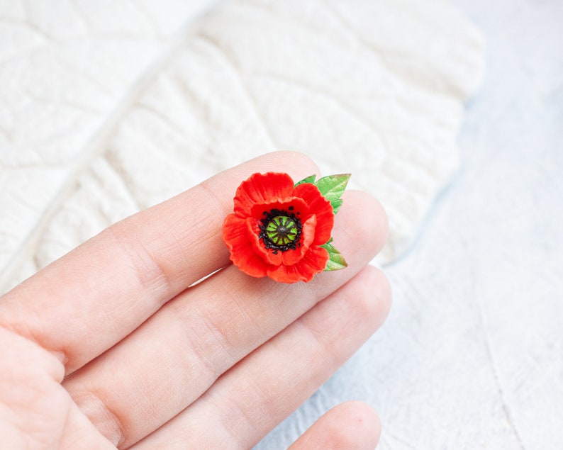 Poppy brooch. Red poppy lapel pin. August Birth Flower jewelry image 5