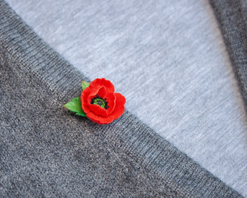 Poppy brooch. Red poppy lapel pin. August Birth Flower jewelry image 8