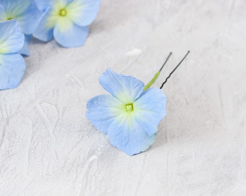 Hydrangea hair pins 1 pc. Realistic hydrangea wedding hair pin. Floral bridal hair pin image 1