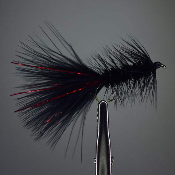 6 WOOLLY BUGGER FISHING FLIES~ Size 6 ~ Six 3 Black Flies ~ 3 Olive
