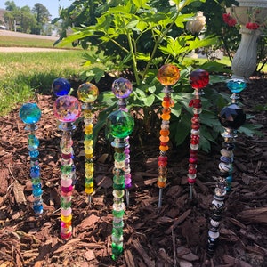 BEADED GARDEN RODS