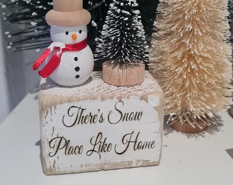 Frosty the Snowman.wooden snowman scene
