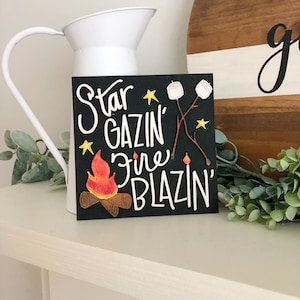 Star Gazin&#39; Fire Blazin&#39; Mini Wood Sign – Summer Campfire Decor – S&#39;mores & Bonfire Tiered Tray Accent