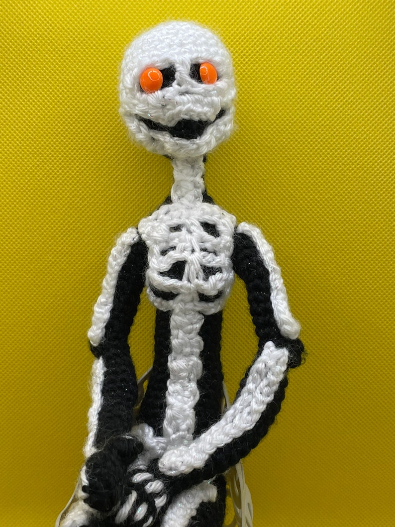 Skeleton Pixie image 3