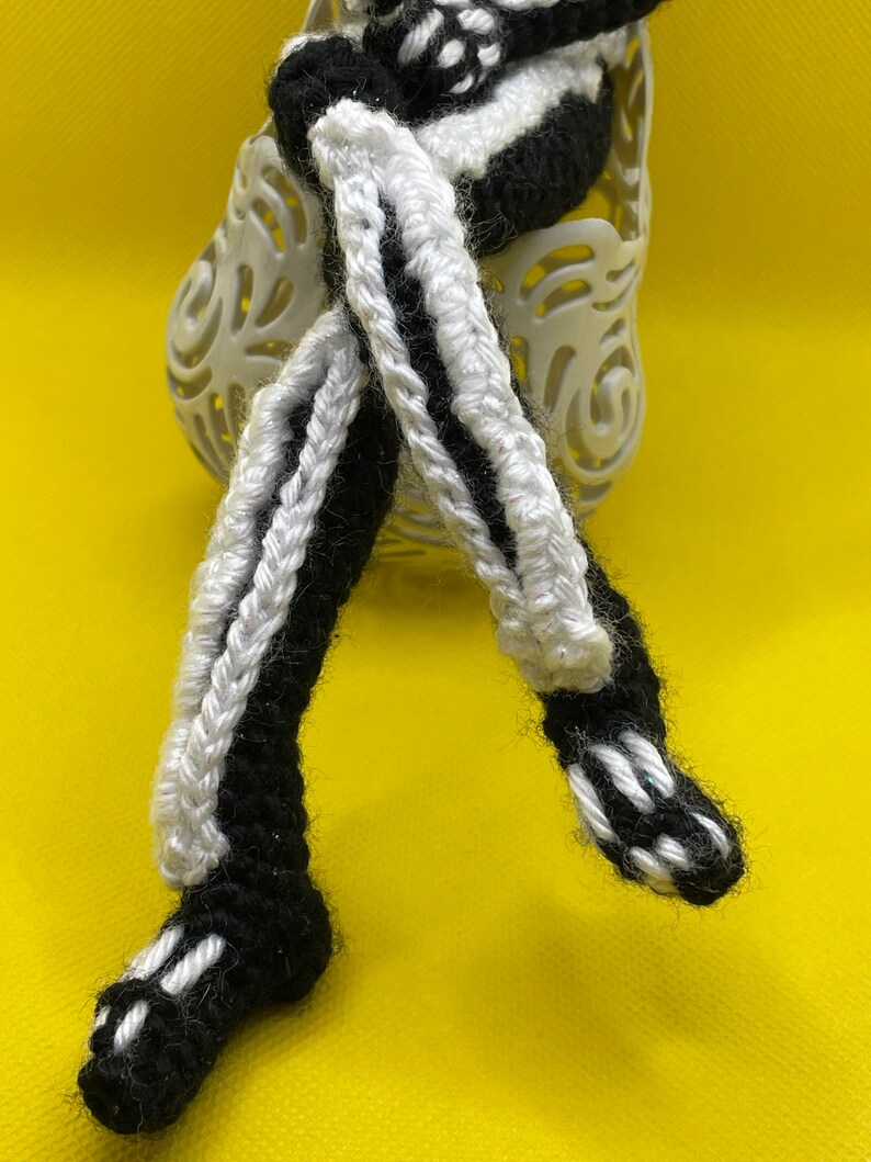 Skeleton Pixie image 6